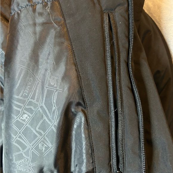 Men’s Camel Crown Quilted Jacket - Picture 4 of 7